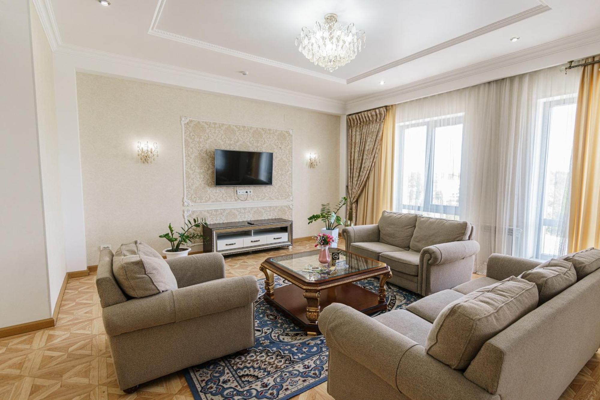 Park Hotel Al Bustan Chimkent Extérieur photo