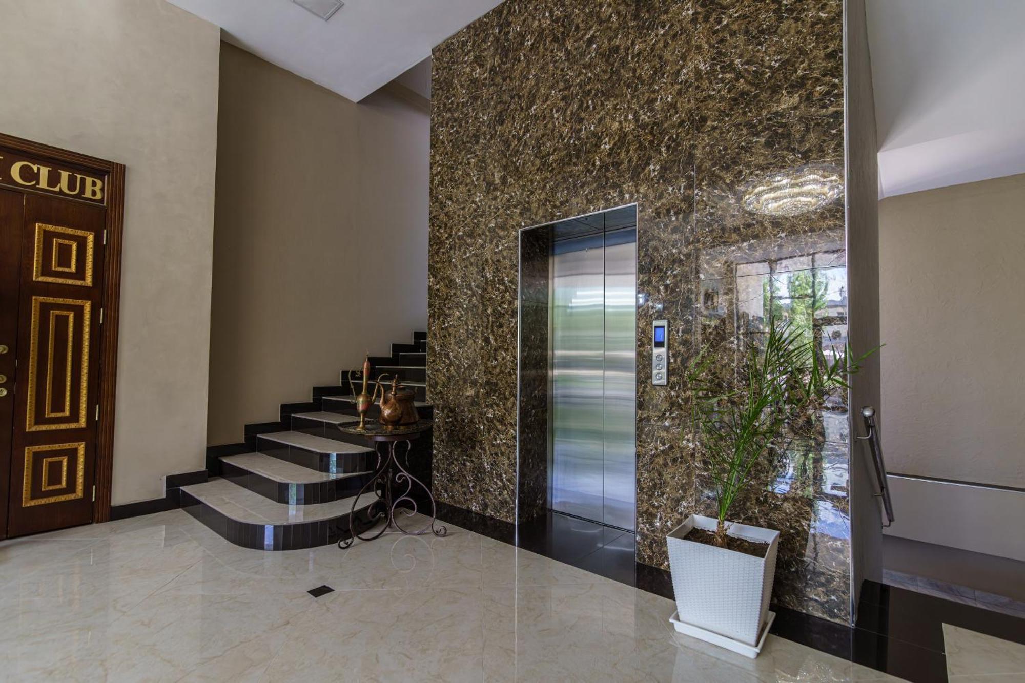 Park Hotel Al Bustan Chimkent Extérieur photo